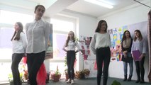 Shkolla në Doblibarë me donacion prej 5 mijë euro për festat e nëntorit - Lajme