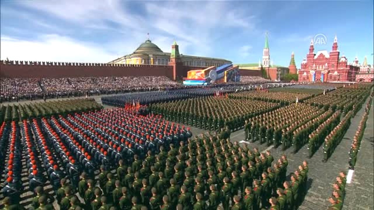 Rusya'da 9 Mayıs Zafer Günü Kutlamaları (1)