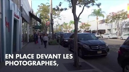 PHOTOS. Le décolleté insolent de Chantel Jeffries qui fait rougir les marches de...