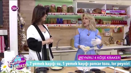 Peynirli dört köşe kraker