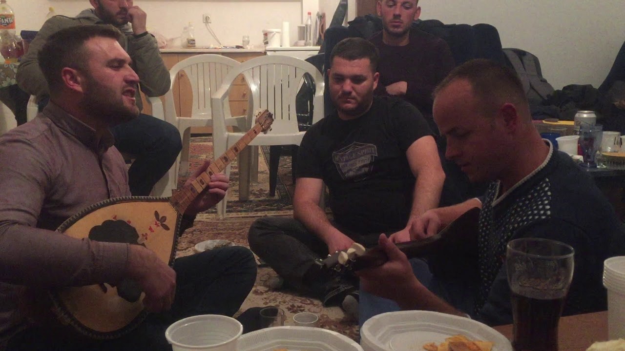 ZHUJ SELMANI - Luan Zogiani dhe Vesad Mjeku