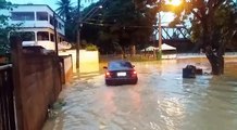 Rio Fundão enche após fortes chuvas na madrugada desta quarta-feira