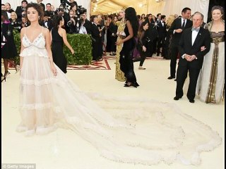 Met Gala 2018 Selena Gomez goes for maximum drama in white gown