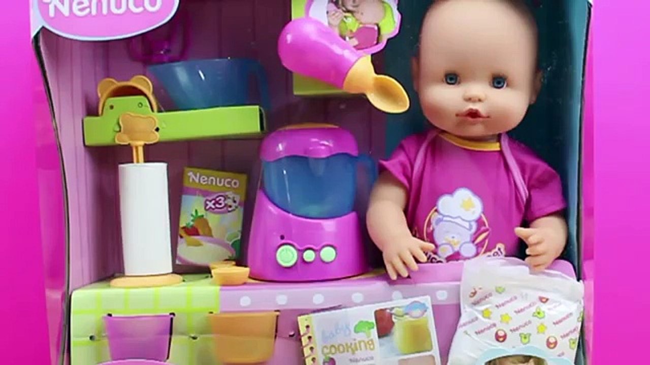 Bebé NENUCO Merienditas | La bebé come papilla y hace pipí de verdad NENUCO en español - video Dailymotion
