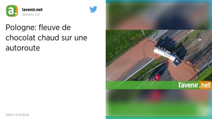 Pologne: le camion se renverse, l'autoroute recouverte de chocolat.