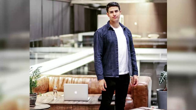 Je me considère comme un investisseur qui alloue sa ressource la plus importante à différents projets. Ma ressource, c’est mon temps