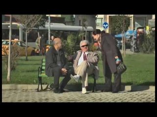 Shpërblimet për festat, pensionistët: 3 mijë lekë fare pak, vetëm gjysmë gjel