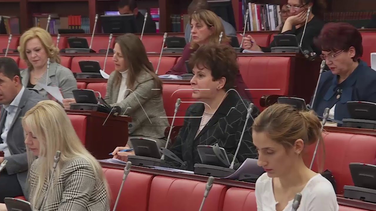 Власта денеска не беше расположена за прифаќање амандмани