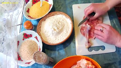 Котлеты по киевски (из куриных окорочков). Chicken Kiev (chicken legs).