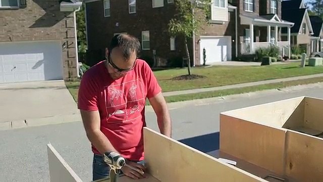 Kids Loft Bunk Bed Flipped Upside Down | Makers on the Move! Ep. 1