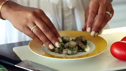 Little Recipe of Mine: Basil Shrimp Caprese Salad