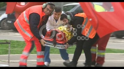 Ora News - Aksidenti në Skrapar, nxënësja e plagosur sillet në Spitalin e Tramuës në Tiranë