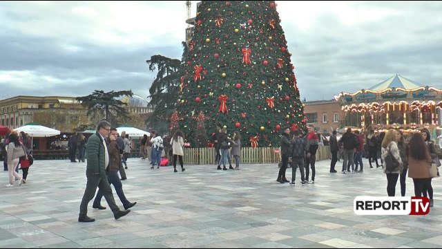 Report TV - Sheshi “Skënderbej” pret çdo ditë vizitorë vendas dhe të huaj