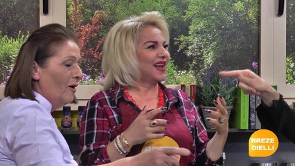 Report Tv -Rreze Dielli, "Te gatuajme me Zonjen Tefta" 15 dhjetor Pjesa 1