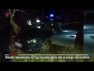 Ora News - Trafikanti "fluturon" me Volkswagen, por "Shqiponjat" e kapin me 22 kg drogë
