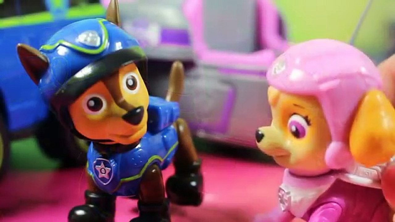 Marshall w szpitalu - Psi Patrol & Świnka Peppa - bajka po polsku