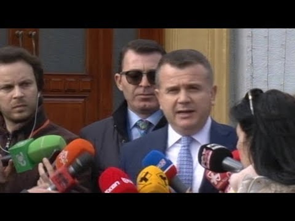Ora News-Balla: Na kërkuan pazar të pistë për Llallën
