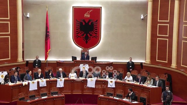 Ora News - PDIU për ushtarët grekë: Të vdekurit s`mund të përdoren për ambicie territori!