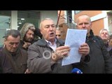 Ora News- Ballsh, punonjësit e rafinerisë së naftës nisin sot protestat pa afat