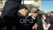 Ora News - Banorët e Hoxhares bllokojnë rrugën: Kemi 20 ditë me toka nën ujë