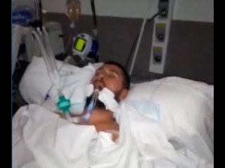 Report TV - Gazetari Molla: Mjekët i hoqën aparaturat pa lejën e prindërve