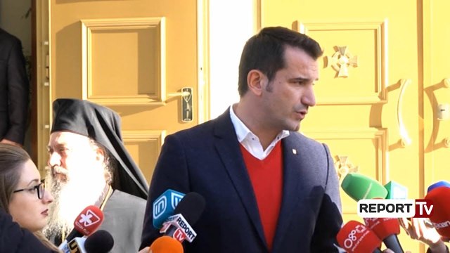 Veliaj: Krishtlindja propozimi i shpresës që e mund frikën, lutemi që Tirana të jetë më mirë në 2018