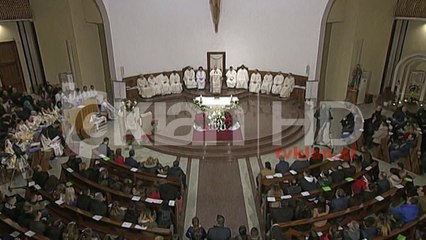 Shqiptaret festojne Krishtlindjen