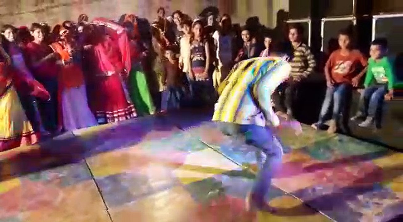मुर्गा ‌डांस ‌‌मारवाडी,‌hun ‌style ‌dance