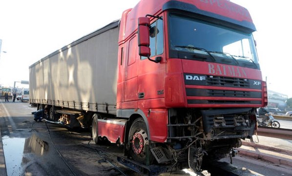 Νέες αποκαλύψεις για το τροχαίο στον Κηφισό από το δικηγόρο του οδηγού