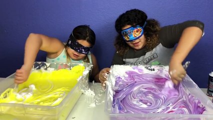 MAKING SLIME BLINDFOLDED MAKING GIANT FLUFFY SLIMES