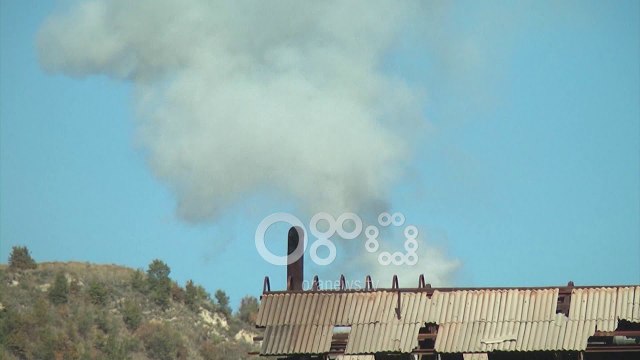 Ora News- Duam bukë, duam lekët tona! 200 naftëtarë vijojnë marshimin drejt Tiranës