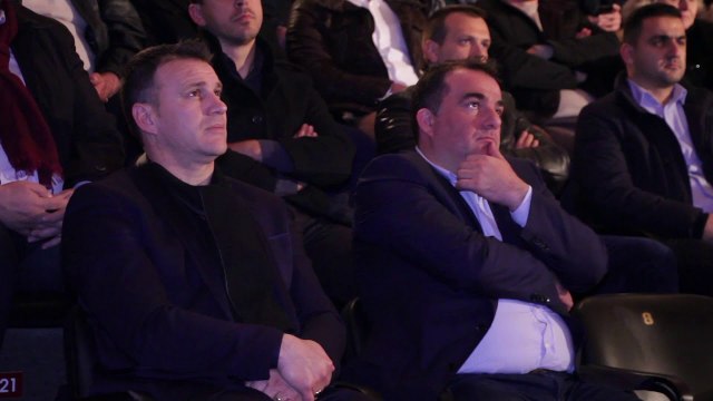 KRYETARI I PD, LULZIM BASHA MBYLL TURIN E TAKIMEVE NE KAVAJE, “ÇLIROJME SHQIPERINE NGA KRIMI” LAJM