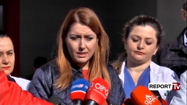 Report TV - Nata e ndërrimit të viteve, Manastirliu: Stafi mjekësor 24 orë në gatishmëri