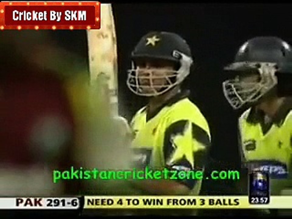 Kamran 17 Run Last over