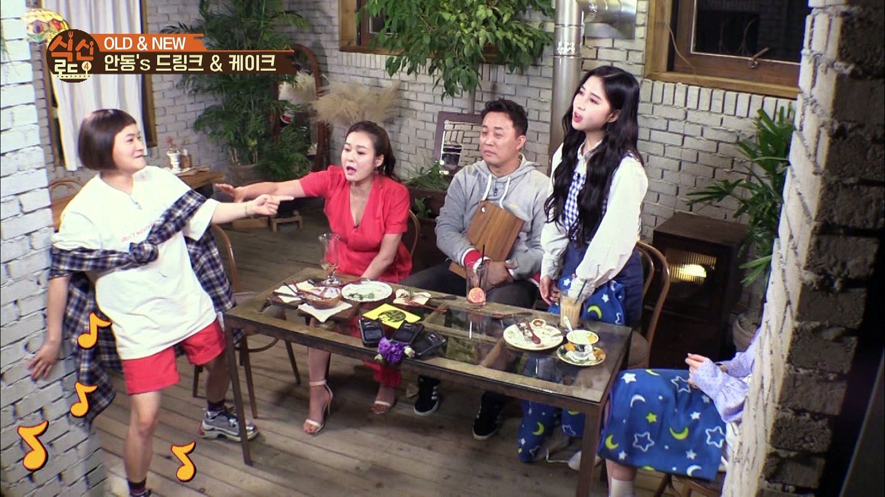 노래 맞추기 게임, 김신영의 폭풍 정답 행진 [식신로드4 Gourmet Road 4] 9회