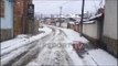 Report TV - Reshjet e dëborës krijojnë vështirësi për lëvizjen e automjeteve në Korçë