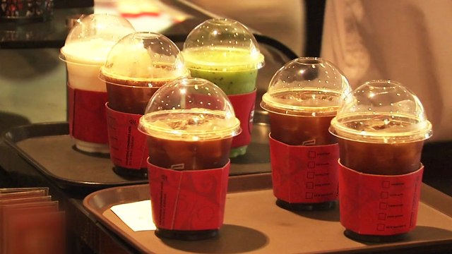 일회용컵 보증금제 연내 도입...대형마트 일회용 비닐봉투 금지 / YTN