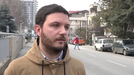 Аналитичари со став за различните настапи на грчките политичари за името