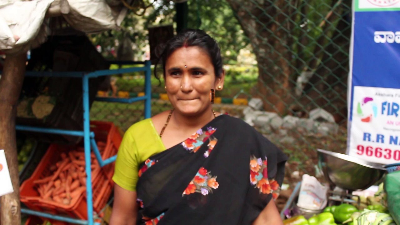 Public Opinion On Karnataka  Election : ವ್ಯಾಪರ ಮಾಡಲು ಸರಿಯಾದ ಜಾಗವಿಲ್ಲ | Oneindia Kannada