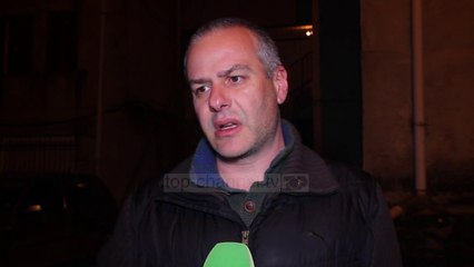 “Ikni, po shembet pallati!”; Gjirokastër, 18 familje kaluan natën në makina