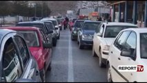 Report TV - Kthimi i emigrantëve pas festave, radhë të gjata në Kapshticë