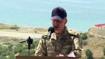 Akar: '(Denizlerimizde) Türk Silahlı Kuvvetleri, bir oldubittiye asla müsade etmeyecektir' - İZMİR