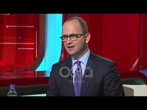 Ora News - Bushati: Nuk mund ta fshehim gëzimin që ka një realitet të ri në Maqedoni