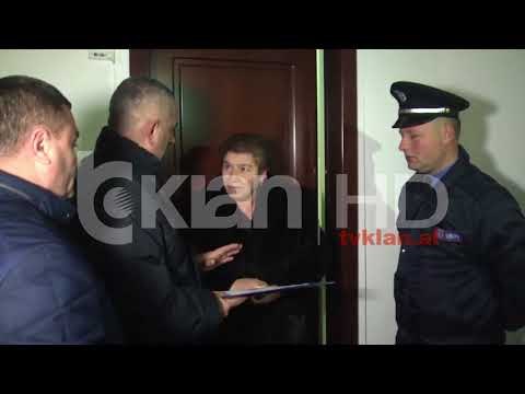 Evakuohen banoret e pallatit 5-katesh