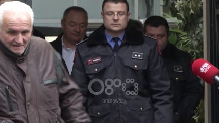 Ora News - Lirohet bashkëshorti i ish-gjyqtares Andrea, u akuzua pë 50 mijë euro korrupsion