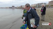 Report TV - Vlorë, familjarët përkujtojnë viktimat e tragjedisë së 9 Janarit, duam drejtësi
