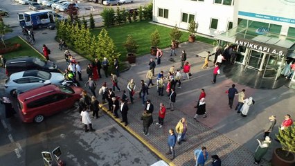 120 engelli gence askerlik kınası yakıldı