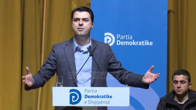 Basha në Lushnje: Kriza ekonomike po ndihet në çdo familje - Top Channel Albania - News - Lajme