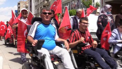 Uşak’ta engellilerle birlikte kortej yürüyüşü düzenlendi