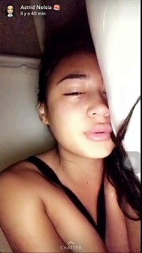 Après une opération de chirurgie esthétique ratée, la candidate de télé-réalité, Astrid Nelsia en larmes